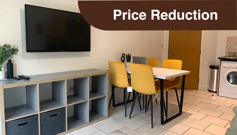 Laureate House // 2 Bed & 1 Bath Apartment // AUG 2026 - Thumbnail 1